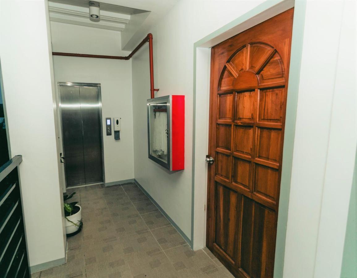 Kingswick Residences & Lodge Dumaguete City Екстер'єр фото