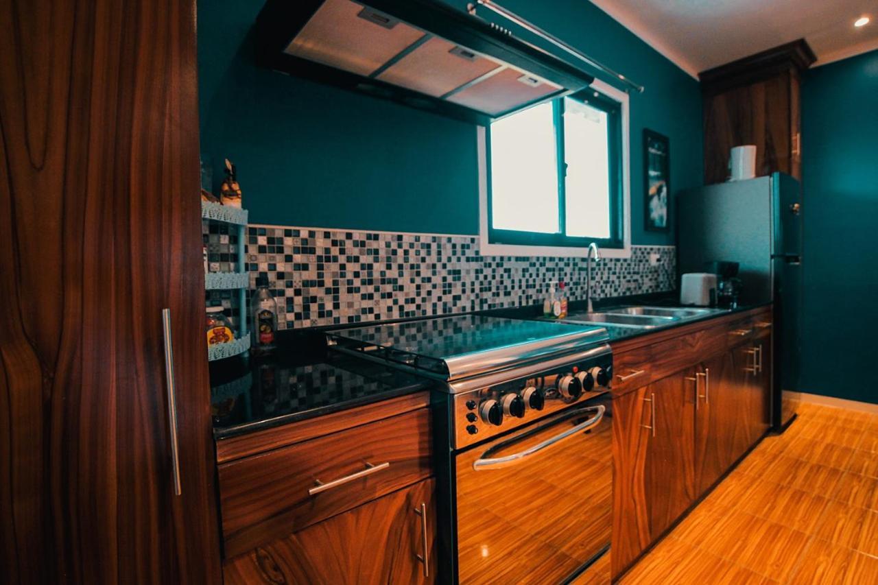 Kingswick Residences & Lodge Dumaguete City Екстер'єр фото